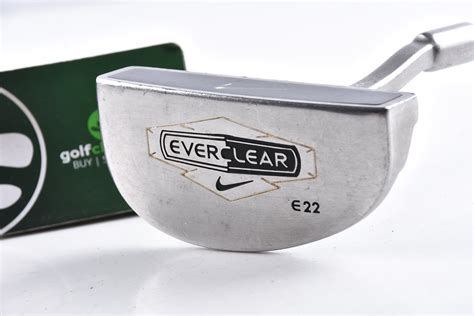 nike e22 putter.